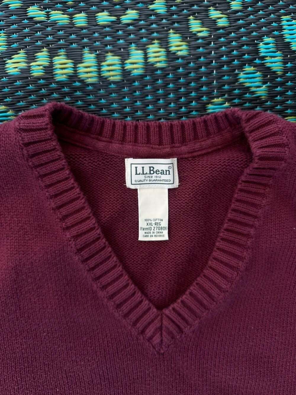 L.L.Bean V-Neck Sweater Size XXL-REG Burgundy 100% Cotton